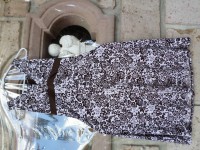 vestido cafe floreado tipo halter